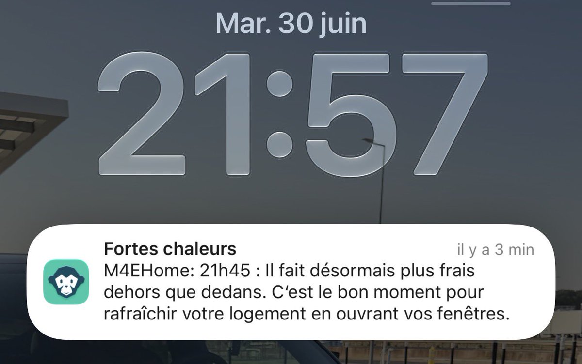 didierpulicani's tweet photo. J’adore Ecojoko !  Il a plein de petites fonctions sympas. Par exemple, il connaît la température intérieure et extérieure de votre logement… et vous avez une petite alerte dès qu’il fait plus frais dehors. https://t.co/07gdr5LLhG https://t.co/oXc71FKzHA