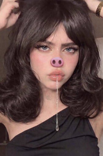 ivn2xi's tweet photo. تعال اخليك خنزيري 🐽🤏🏻😵‍💫 https://t.co/Zp7K8J1167