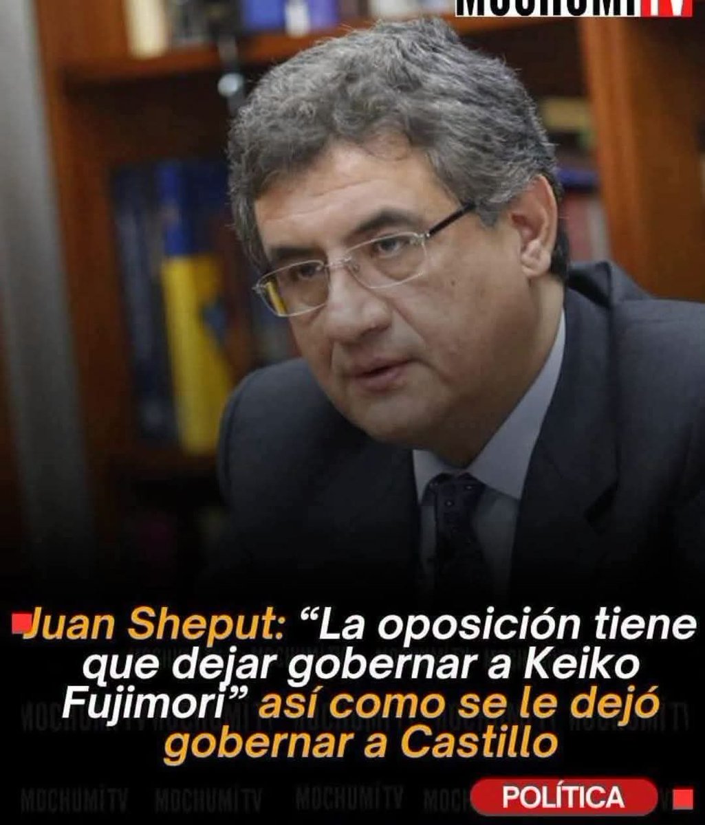 avtperu2026's tweet photo. Esto nos espera por cinco años, van a tratar de cambiar la historia. El idiota y arrastrado de la foto pintándose de cuerpo entero. Vamos a presenciar la aparición de muchos “Rospulgosos”, así como el idiota de Sheput y la aparición de geishas recicladas como Pamela y de nuevas geishas como los “analistas” y “periodistas” de Twitter