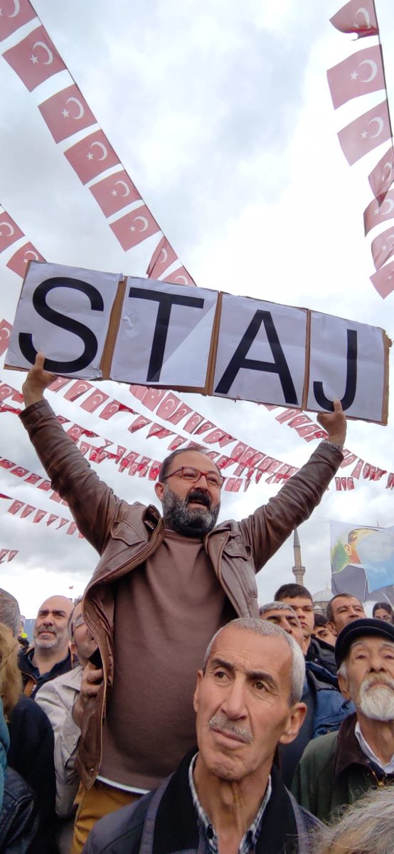 SRTELARZ's tweet photo. Bu mağduriyet çocuk yaşta çalışıp emeği başlangıç sayılmayanların hak mücadelesidir
@RTErdogan
@ismailozdemirrr
@oktay_saral
@herkesicinCHP
@MHP_Bilgi
@akbasogluemin
@Akparti
@isikhanvedat
@iyiparti
@devapartisi
@anahtarparti
Nereye Kadar
#StajyerçırağıSömüreceksiniz https://t.co/f6zonEbCht