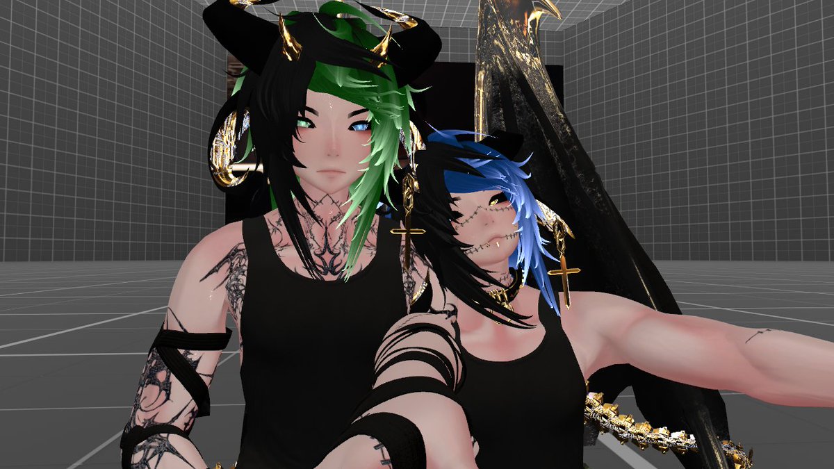 potatoFox2001's tweet photo. Vrchat a few days ago #vrchat https://t.co/bU5RIn1vE9