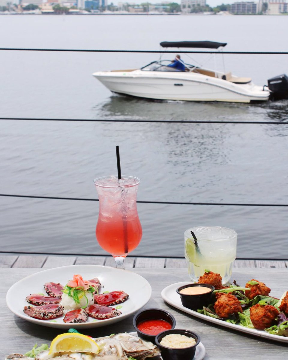 VisitBradenton's tweet photo. ☀️ Have you claimed your Everyday Escape Pass?
From fresh seafood and waterfront dining to unique stays, the Everyday Escape Pass unlocks special offers across the Bradenton Area.

It's free, delivered to your phone, and ready to use right away
🔗 https://t.co/pW0wmtxofH https://t.co/WZIdVoEUHj