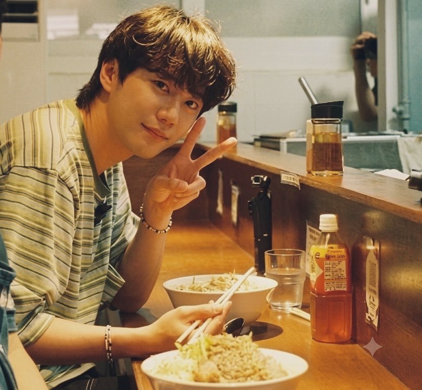 junyoungjs's tweet photo. seongtak date https://t.co/vpCEFAOvkm