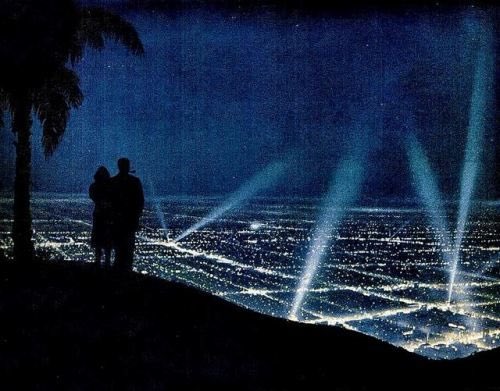 aseelswaid9's tweet photo. Southern California After Dark. (1941) https://t.co/nWXkyQn2e4