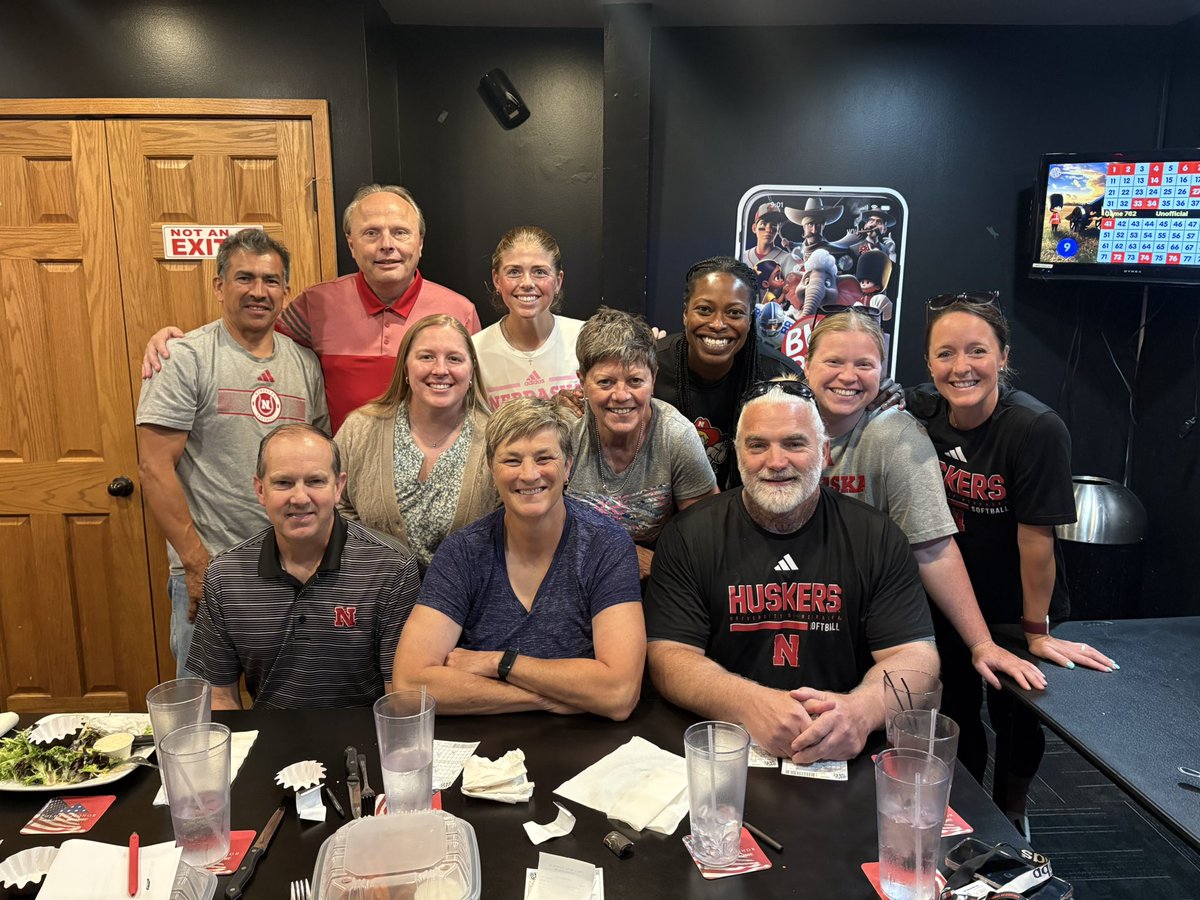 ebohling2's tweet photo. Coach Sip!

What a woman, what an impact, and what a legacy! Simply the best.

Congrats on your retirement!! ❤️ https://t.co/4xwWoaTCf1