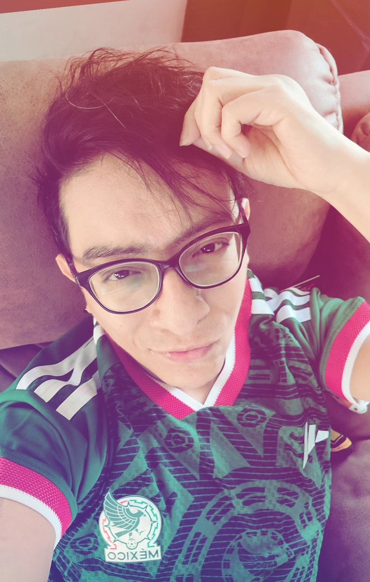 danyfail's tweet photo. #SomosMéxico 
Hoy gana el país q llevo en mi corazón y en mis venas...
#VivaMéxico y pues sí los mexicanos nacemos donde nos da la regalada gana chingada madre

Lo siento pero hasta aquí #Ecuador https://t.co/Z7TpSkL1J4