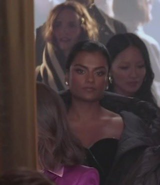 MexicanFairyy's tweet photo. 3 pixel slays is her specialty https://t.co/zoEIte3EWm