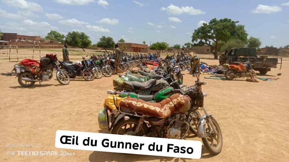 Liptako_Gourma's tweet photo. Après #Torodi au #Niger c'est le tour de #Gayeri au Burkina dans la région de la #Sirba de mettre le feu sur l'ennemi. https://t.co/2PY6KRpuBl