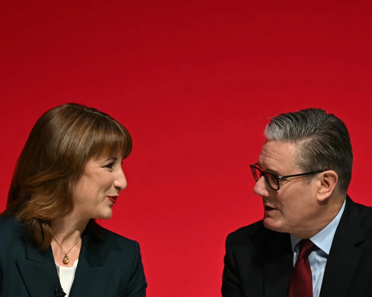RachelD1892's tweet photo. Who will you be the most pleased to see the back of?
A) Keir Starmer 
B) Rachel Reeves 
C) Both, it's impossible to choose https://t.co/hxZo4OtXyo