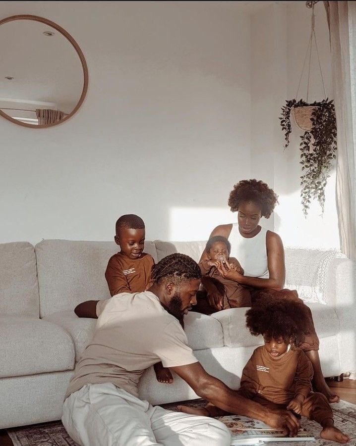 lanre__laredo1's tweet photo. the greatest gift you can give your children is a loving home. ❤️ https://t.co/fOU1MbanGs