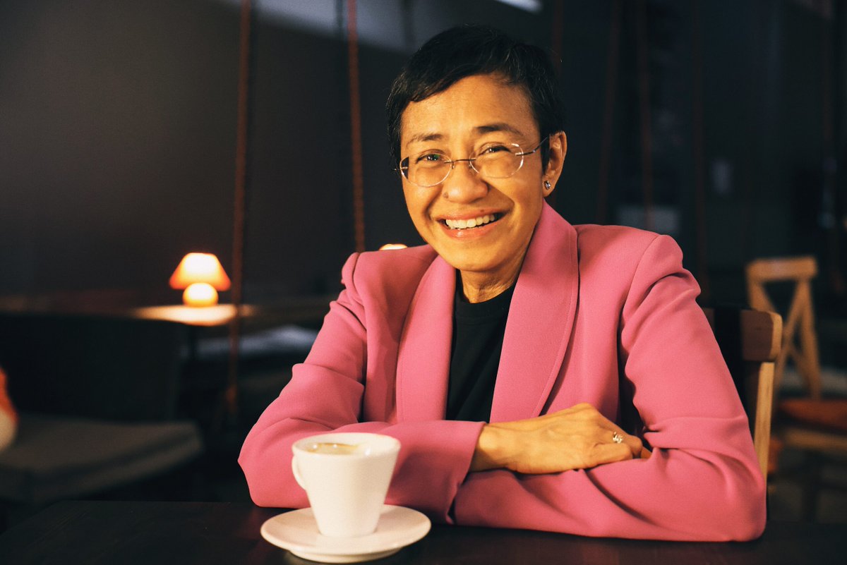 DanielPearlFdn's tweet photo. X
This weekend we were honored to join Maria Ressa as she received the Daniel Pearl Award for Courage and Integrity in Journalism from @lapressclub, introduced by Judea Pearl.

#MariaRessa #DanielPearlAward #TranscendHate   #Journalism #SharedHumanity #DanielPearlFdn https://t.co/WYltX0Bq0E