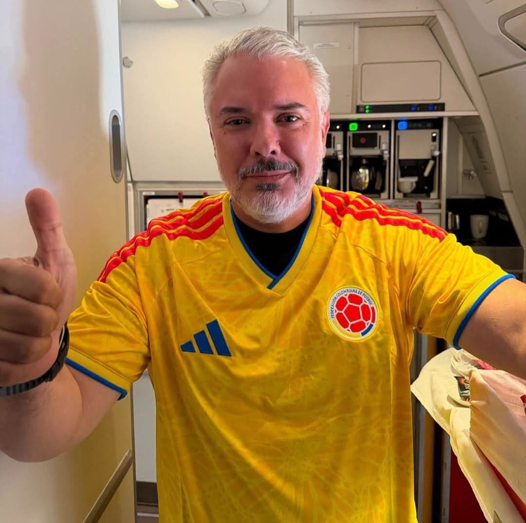PluralSv's tweet photo. #ElMundoHoy | El expresidente, Iván Duque, estaría siendo el nuevo embajador de Colombia en Estados Unidos.