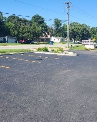 MokenaLotClean's tweet photo. Reliable service starts with a simple conversation. Contact us today for a FREE estimate: 815-245-4175 

#curbappeal #parkinglotmaintenance #walkwaymaintenance #sidewalksweeping #propertyupkeep #groundsmaintenance #propertymanagementservices #littercleanup #portering #outdoormaintenance