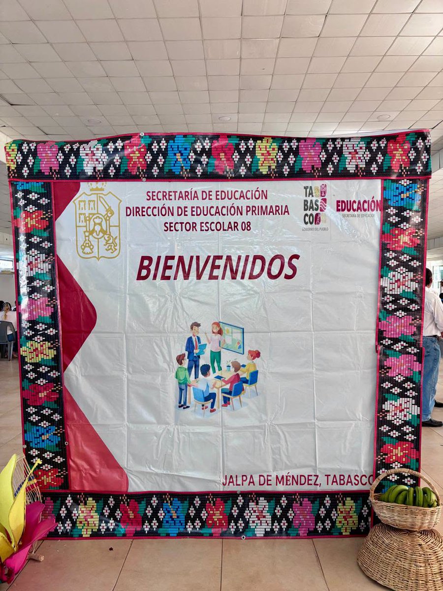 SETabasco's tweet photo. 📚 La #SETAB capacitó a 571 figuras educativas del Sector Escolar No. 08 en los protocolos de prevención, detección y actuación ante casos de violencia, acoso escolar, abuso sexual y maltrato contra niñas, niños y adolescentes.
https://t.co/kGYNhzBXQG https://t.co/KsnoOZoIxq