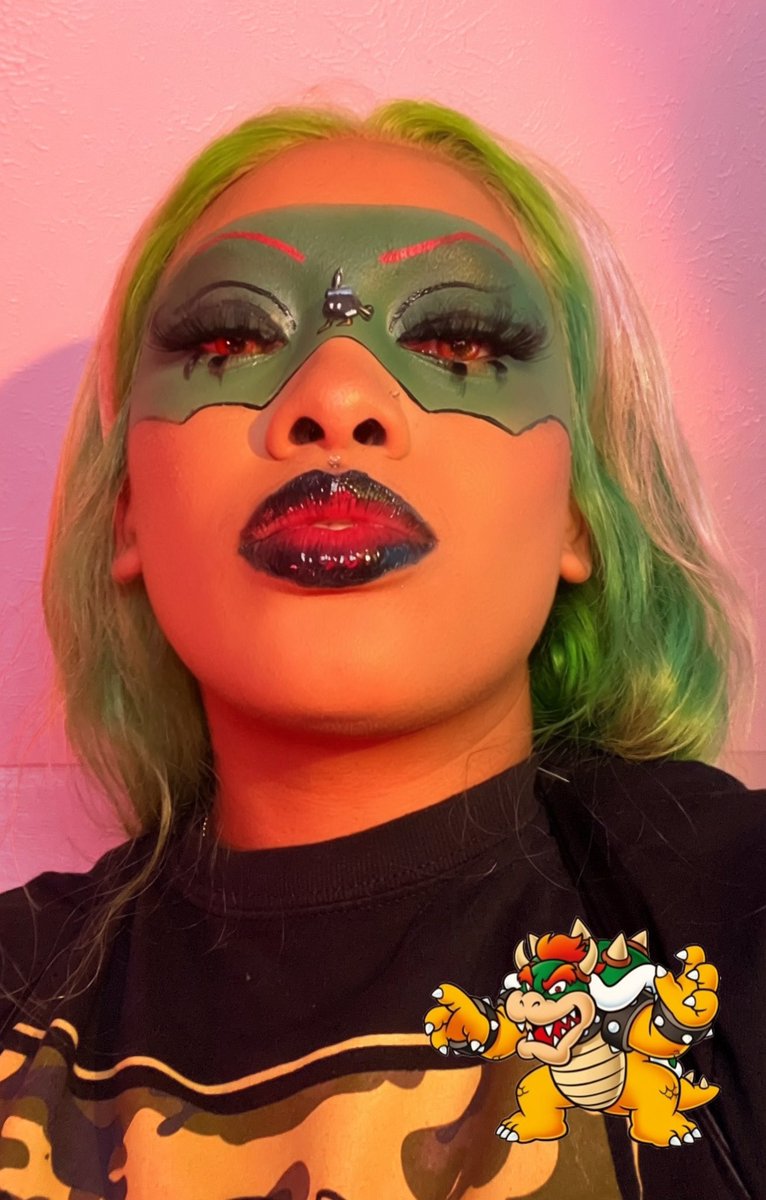 AshaMyBasha's tweet photo. Where’s my peaches ? 🍑 🐲❤️🔥 #bowsercosplay #supermario https://t.co/mscrpTaUfC