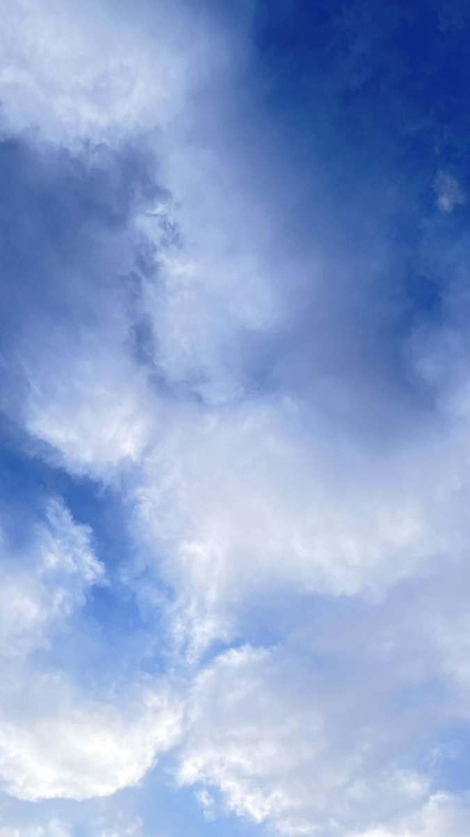 rashfordevo's tweet photo. ☁️ https://t.co/kC4b54WbdH