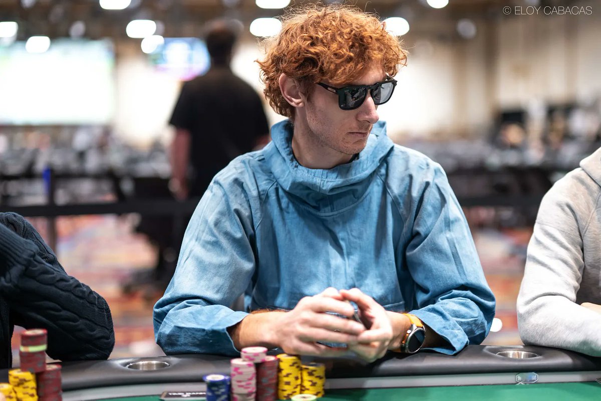 PokerNews tweet picture