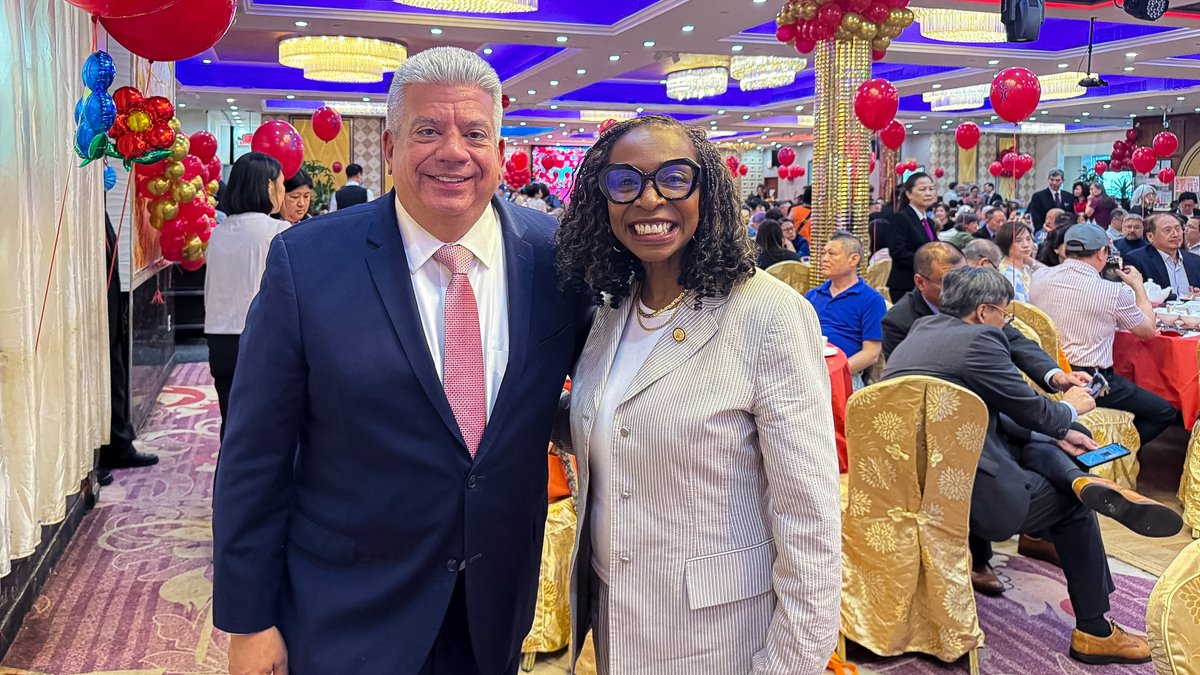 BrooklynDA's tweet photo. Last week, I joined @CMSusanZhuang, @LiuNewYork, @RepYvetteClarke, @AMLesterChangNY, and @SenSteveChan in Fort Hamilton to celebrate the 38th anniversary of BCA and recognize its decades of advocacy on behalf of South Brooklyn's Asian-American communities. https://t.co/LlNT0jfQwX