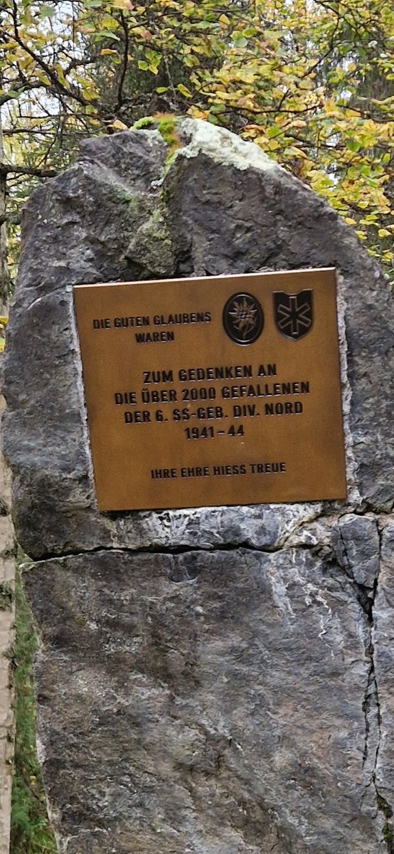 Mipopphh's tweet photo. @n3inri A memorial from Finland https://t.co/bkN2M8EtHl