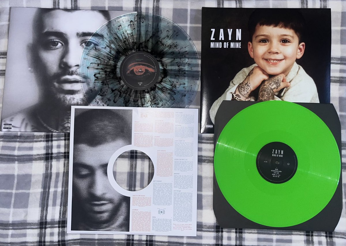 usedtotheblues's tweet photo. blessed with my new mind of mine and konnakol blood records vinyl edition, 45/1000 🩶 https://t.co/VAimIJiXSZ