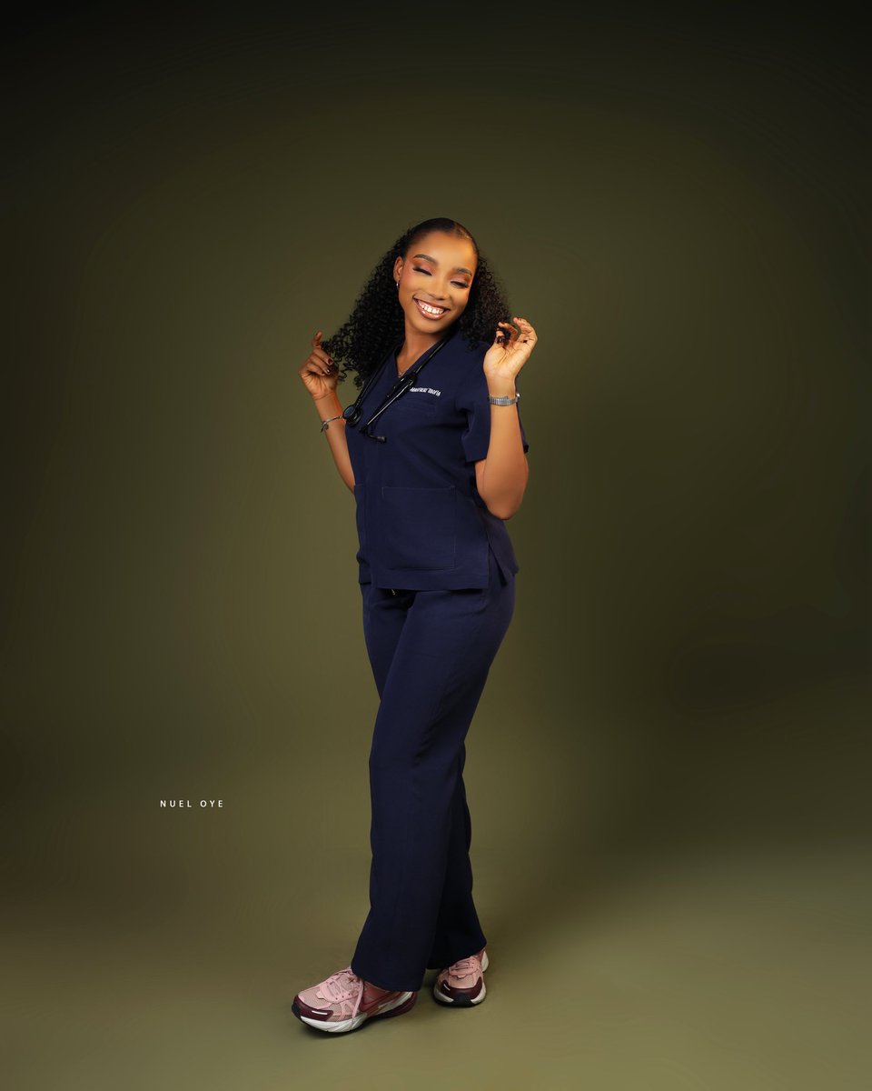 abeedorphiee's tweet photo. Today I got inducted into the Medical and Dental Council of Nigeria and I officially became a Doctor 🎉

The journey was long and tedious but I made it! 
During my over 7 years stay;
I got 11/13 distinctions https://t.co/5XzWcTVJ4f