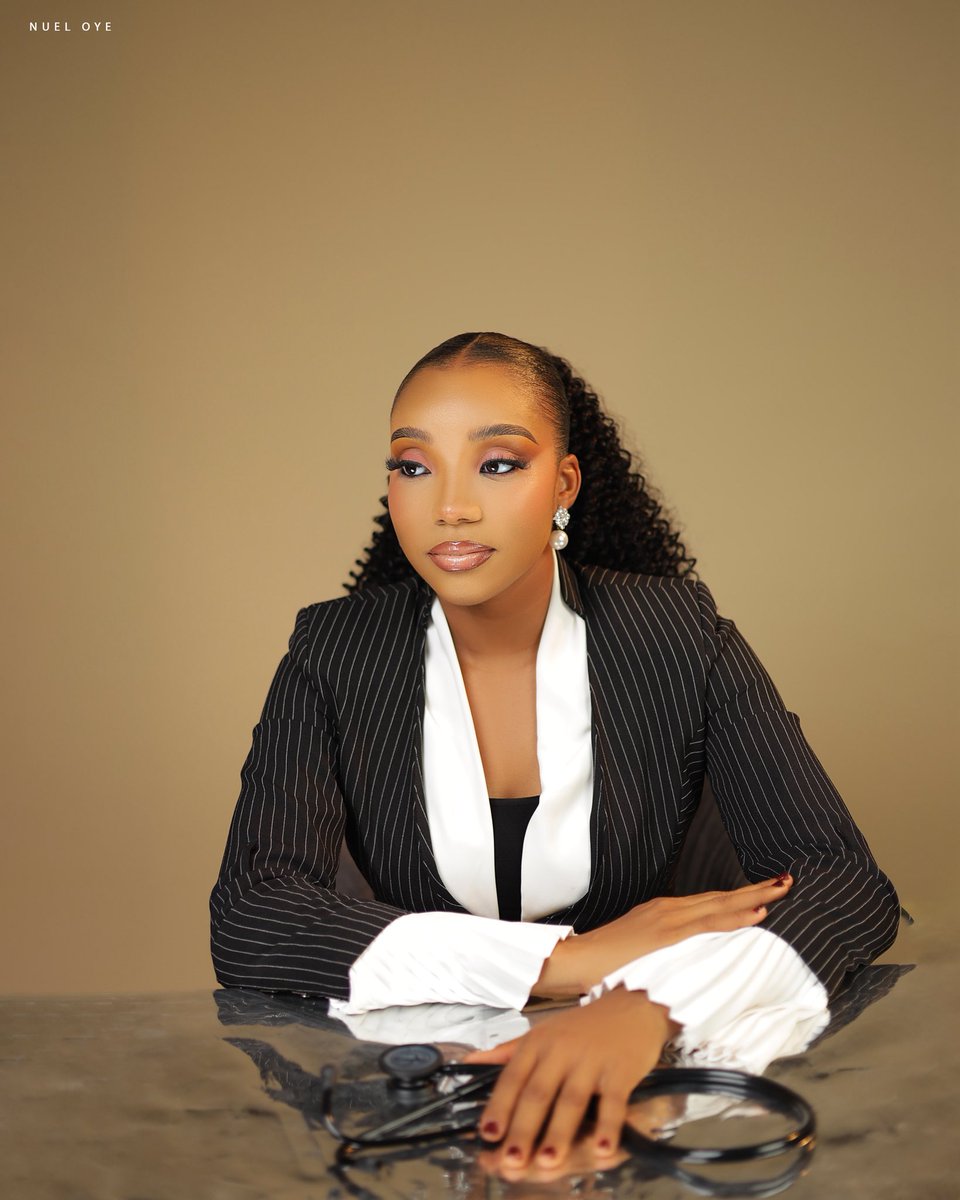 abeedorphiee's tweet photo. Today I got inducted into the Medical and Dental Council of Nigeria and I officially became a Doctor 🎉

The journey was long and tedious but I made it! 
During my over 7 years stay;
I got 11/13 distinctions https://t.co/5XzWcTVJ4f
