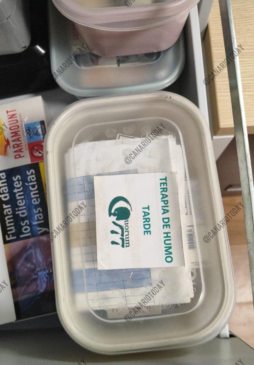 CanarioToday's tweet photo. Que la ONG Quorum Social 77 me tenga entre ceja y ceja es normal.

He publicado que les dan tabaco a los MENAs y un gasto de 1.600 € en pizzas para ellos en el centro Hotel My City, del Puerto de la Cruz (Tenerife), entre otras cosas.

Aunque denuncien, aquí seguiré. Sin miedo. https://t.co/zKqncj0KGh