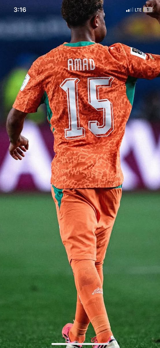 _GL3K's tweet photo. Ahmad diallo ⚔️🧡💚 Lez éléphant !! https://t.co/CXijAxgPDS