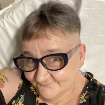 TweetyChick1971's tweet photo. #NewProfilePic https://t.co/ofaFyRJmma