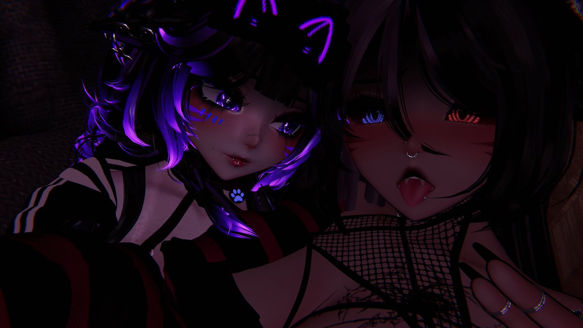 Devola_Dawn's tweet photo. Some snuggles before work, W/ the charming @GrimShino with a little extra in the last one.
Such an adorable obedient puppy¬
P.S Maybe it got witnessed by @RedRoyceNL
#vrnsfw #vrlewd #vrcreator #Vrpuppy #vrchat #vrphotography #vrphotoshoot https://t.co/LMt9aNI0S0
