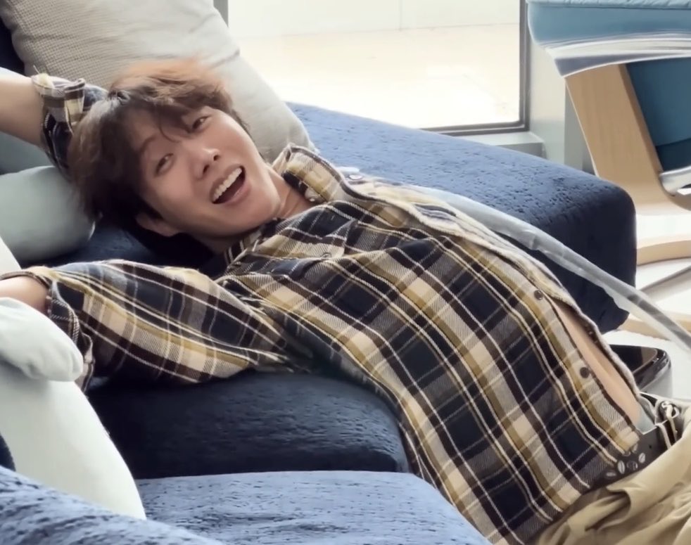 hobimilfism's tweet photo. https://t.co/NVGN3t4kdu