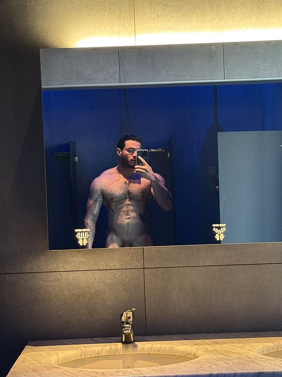 Ludo_grilli00's tweet photo. 🥴 https://t.co/F98QlzL9qw
