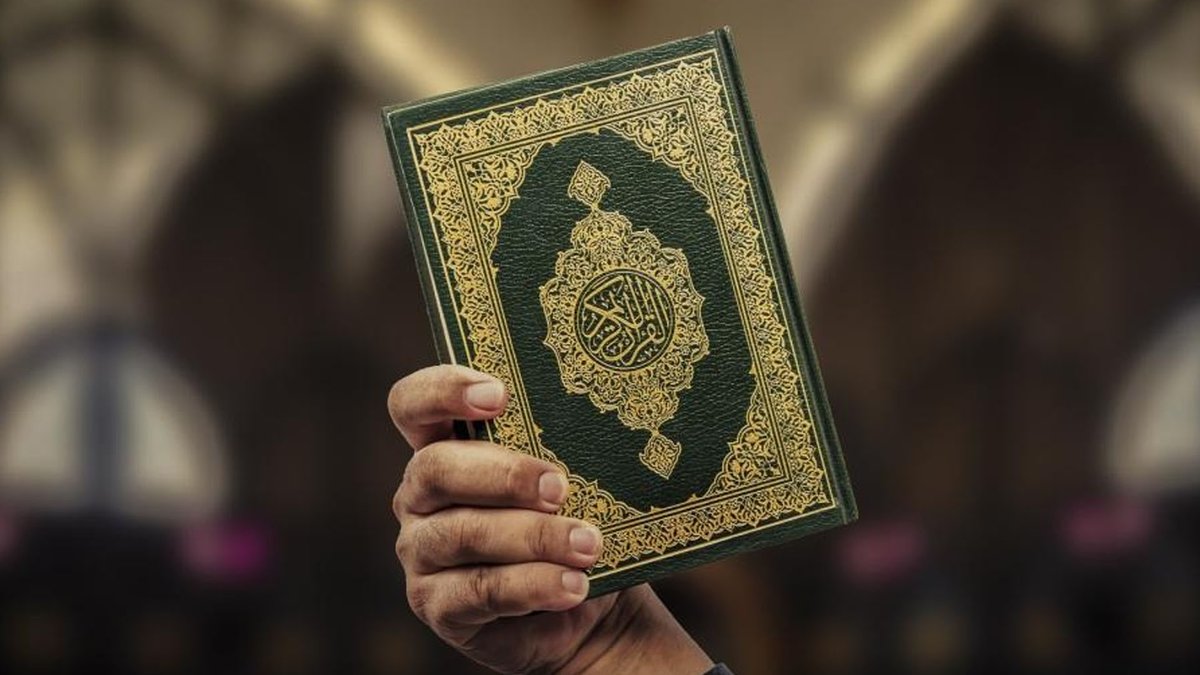InsiderMix1's tweet photo. عاجل:
إسبانيا تعلن تجريم الإساءة إلى النبي محمد ﷺ أو إلى القرآن الكريم، سواء كانت الإساءة لفظية أو جسدية. https://t.co/cMSG3lCrNX