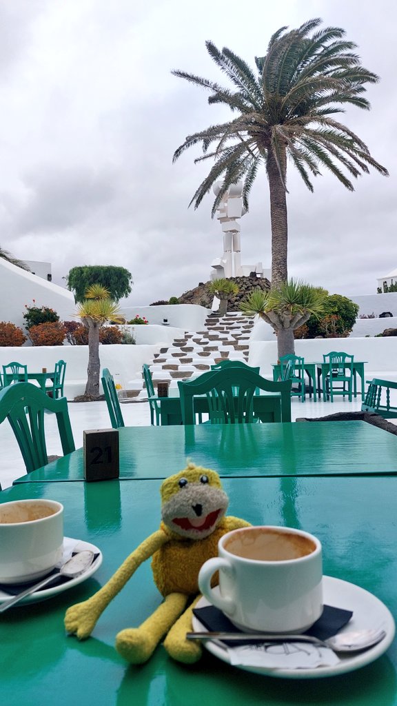 Flat Eric tweet media