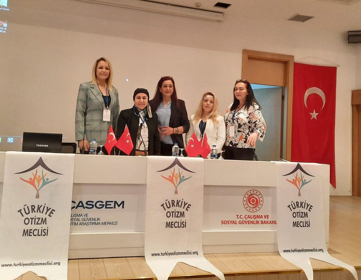 YmetfK's tweet photo. Adana Otizmle Barış derneği kurucu başkanı Dursun İzgi bugün Rabbine kavuştu 
Bu dünyadan bir anne daha Otizm evladını geride bırakarak gitti
Rabbim rahmet eylesin. 
Mekanı Cennettir 🙏😔
Otizm camiasının başı sağolsun
#Trotizmmeclisi
#Adanaotizmlebarışdern.
#otizm365günbizimle https://t.co/SD2kZgr2KH