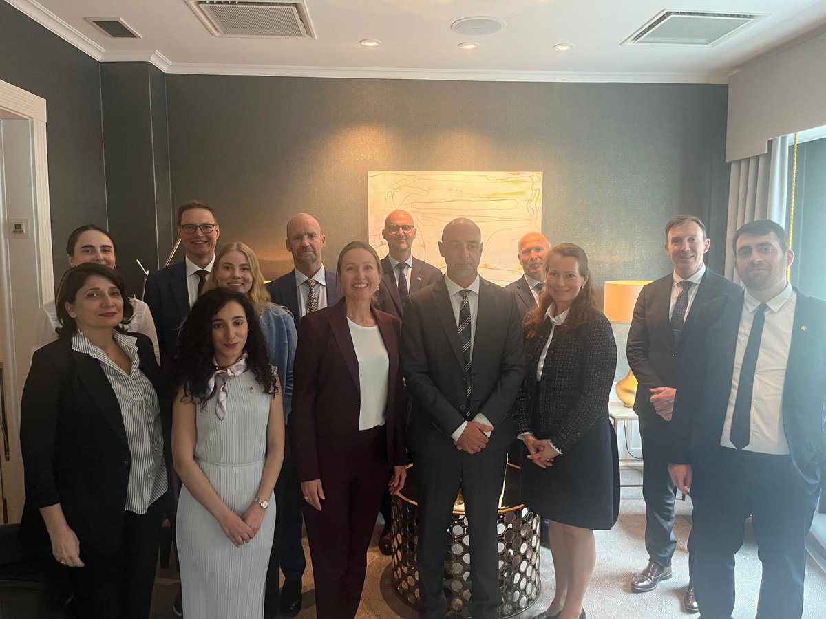 CyprusMFA's tweet photo. Consular Dialogues between the EU 🇪🇺and the United States 🇺🇸, Canada 🇨🇦, Norway 🇳🇴  and the United Kingdom 🇬🇧 in the framework of Cyprus Presidency of the Council of the EU. 
 
@CY2026EU https://t.co/wqJMabZilt