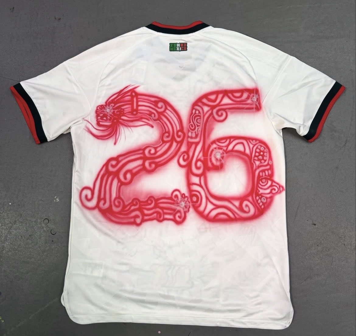 pinkskysyre's tweet photo. t-shirt by diablomayor https://t.co/byDpDXtaqB