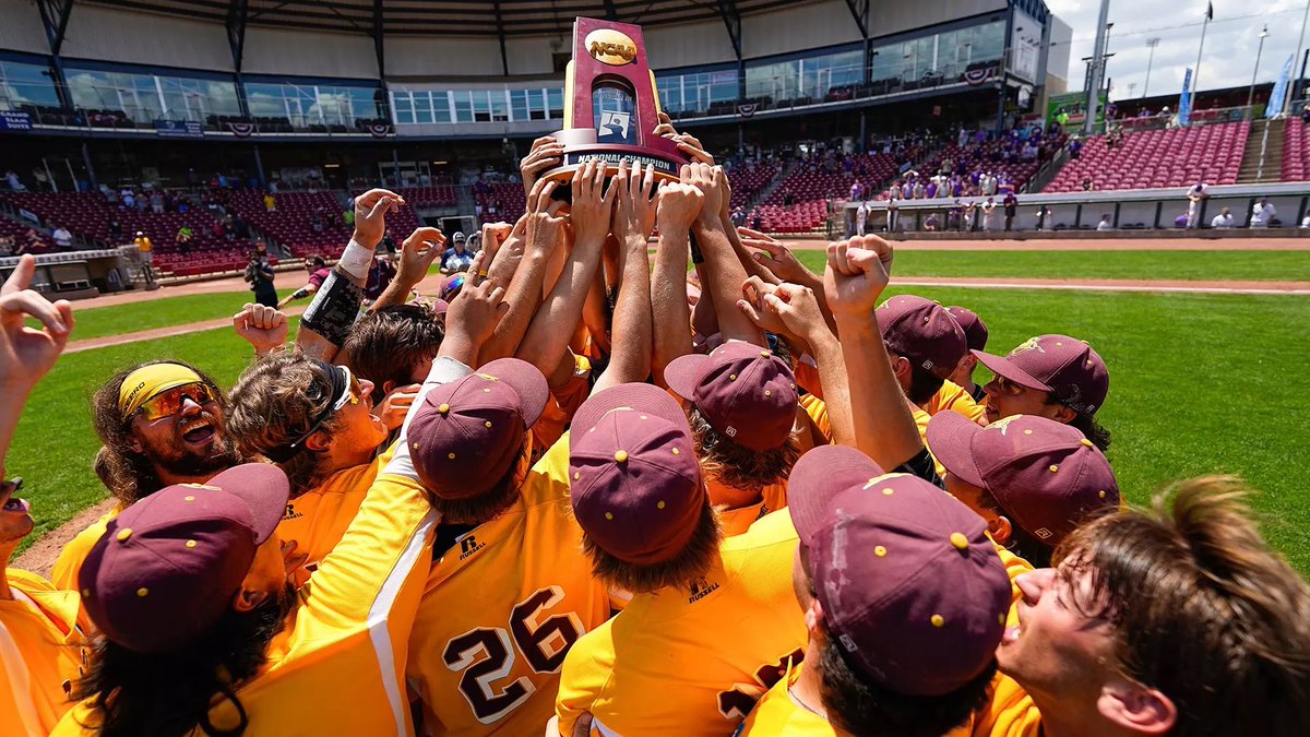Calvin_Cook7's tweet photo. Commited @SalisburyBB https://t.co/q8wguDDXlx