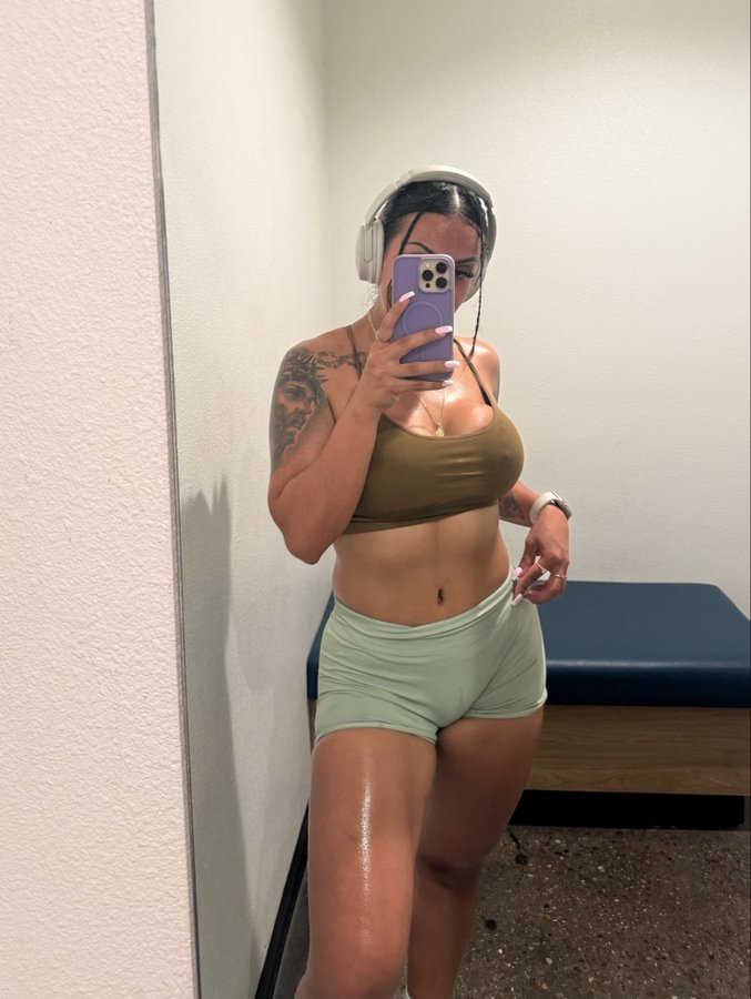 Morgan66xnu's tweet photo. Rate me 

#cute #fashion #califonia #trump #like #female #nevada #sexy https://t.co/7vGkkzLjPB
