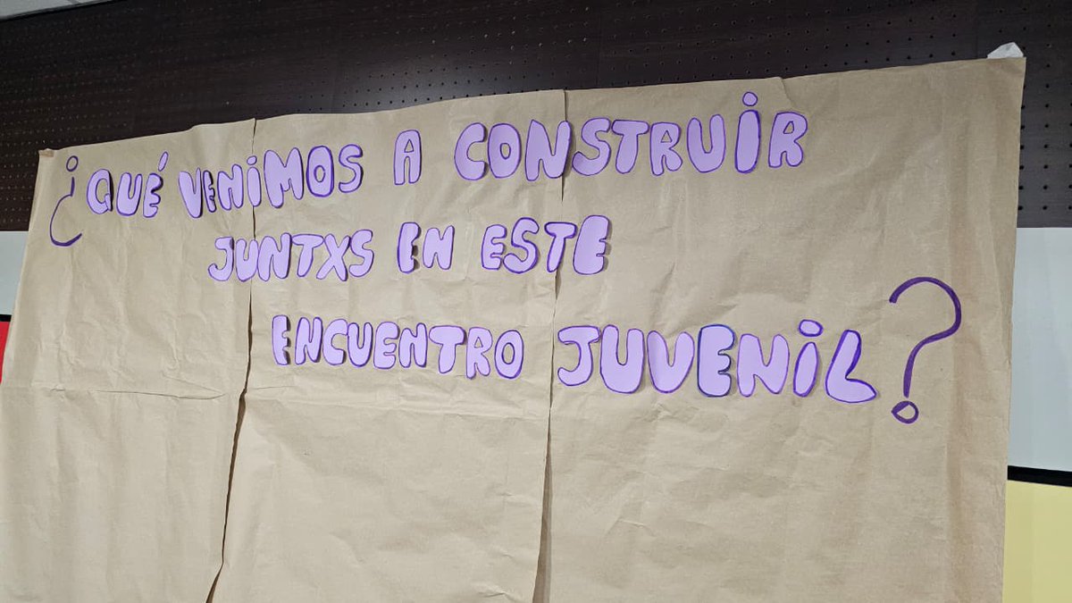 AECIDPeru's tweet photo. 💡🔄 Las juventudes afroperuanas son agentes de cambio.

Jóvenes de Arequipa, Ica, Cañete, Callao y Lima Metropolitana se reunieron para fortalecer su liderazgo, compartir experiencias y construir propuestas por una sociedad más inclusiva, diversa y democrática. https://t.co/qzj1GO6Q83