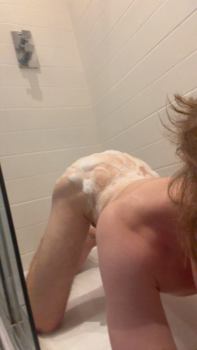 harlspeachh's tweet photo. chudai 😋🛁

come wash it off me and see more on

https://t.co/8bn4GBWWfa https://t.co/lWyv8e2cTg