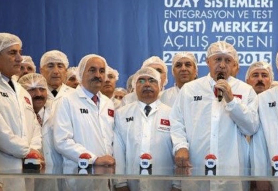 BernaGuller's tweet photo. @YeniUlak Bunlarla mı? https://t.co/5tar8vd1iB