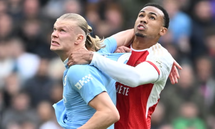 xzin_x's tweet photo. @aninhaascr Vai ser cacete até umas horas, gabriel e haaland saem no cacete toda vez que tem arsenal vs city. https://t.co/VzAGB9C6A6