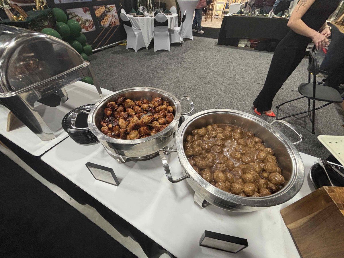 WeddingShowWI's tweet photo. In recognition of #NationalCulinaryArtsMonth, we highlight the vendors who exhibited at this year’s Wonderful World of Weddings, displaying an assortment of food options for your special event.

#weddingcaterers #weddingfood #weddingcakes #wonderfulworldofweddings https://t.co/wU9BwBGhyJ