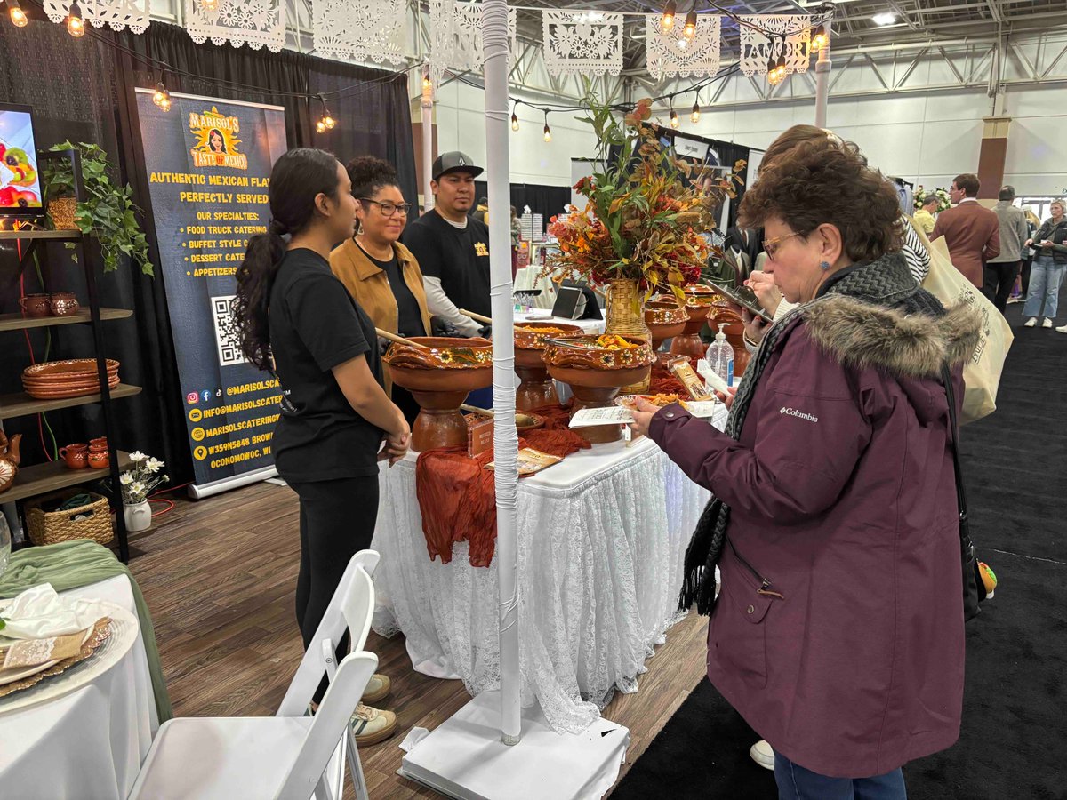WeddingShowWI's tweet photo. In recognition of #NationalCulinaryArtsMonth, we highlight the vendors who exhibited at this year’s Wonderful World of Weddings, displaying an assortment of food options for your special event.

#weddingcaterers #weddingfood #weddingcakes #wonderfulworldofweddings https://t.co/wU9BwBGhyJ
