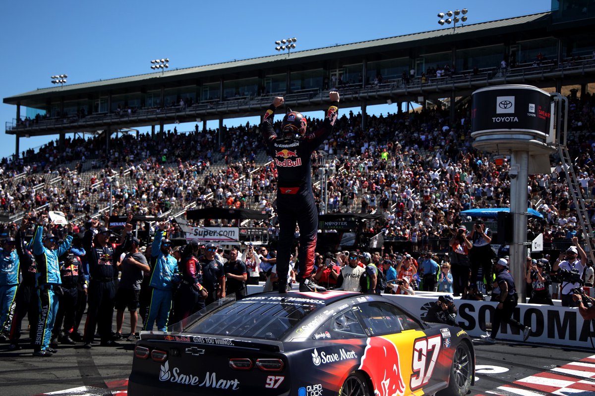 A_S12's tweet photo. .@TNTSportsUS averaged 1.8 million viewers for Sunday's NASCAR Cup Series Toyota/Save Mart 350 @RaceSonoma, down from 2.2 million at the same track last year when the event took place in mid July and didn't have to compete against the @FIFAWorldCup. https://t.co/nZP1SFiIDz
