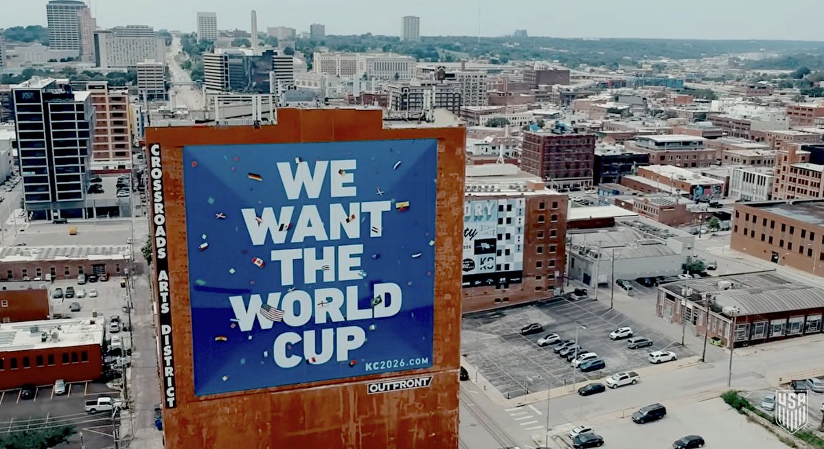 HN_Archives's tweet photo. Kansas City ranks best local market, top 2 World Cup host city despite negative predictions

https://t.co/vRzMst7qe4

Despite its doubters, Kansas City is the top local market for watching the World Cup and is ranked second best among host cities – with the most local engagement and visitors continuing to praise the city’s hospitality and celebratory atmosphere.

#KansasCity #worldcup #FIFAWorldCup #WorldCupHost #numberone #hospitality
