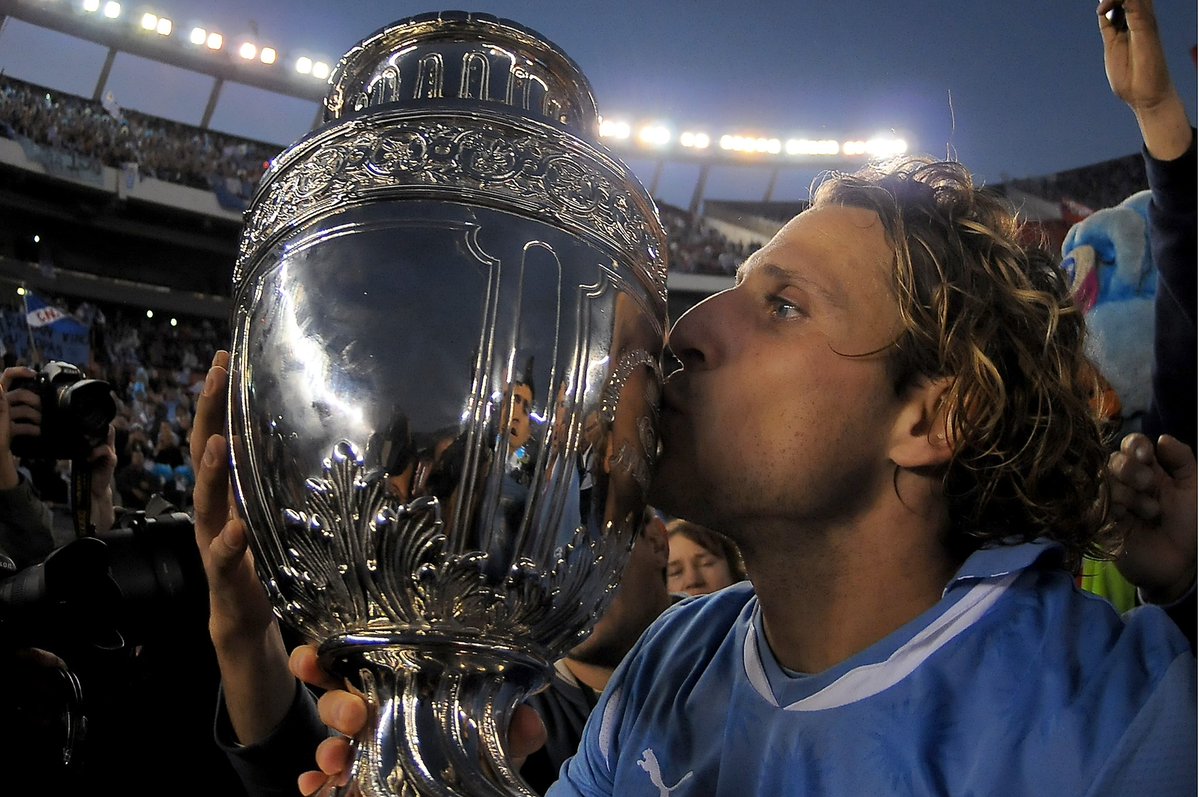 sozirv's tweet photo. Copa America Argentina 2011. https://t.co/ui3CWYVUwo
