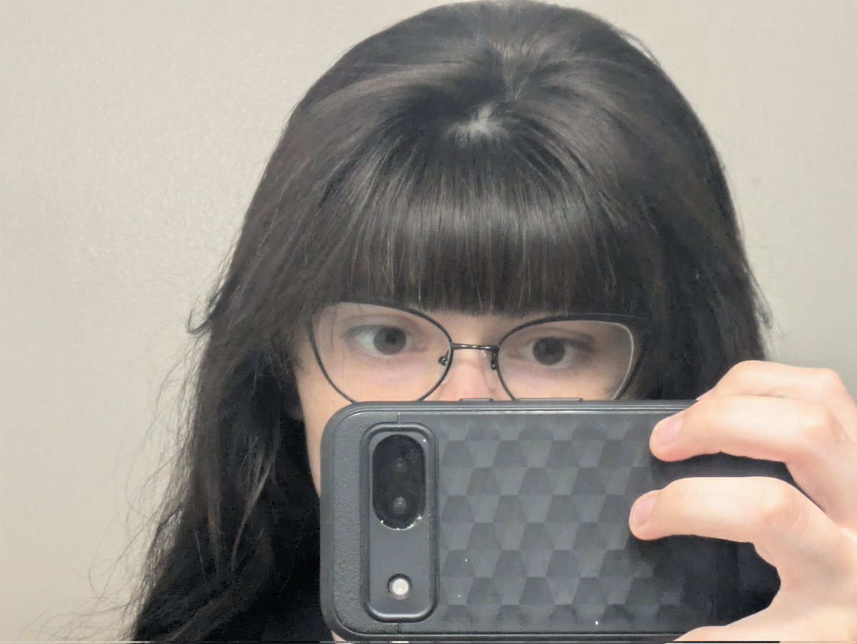 findom4findumbs's tweet photo. Girl who isn't thinking about how to cook and eat you https://t.co/rrujNlg1nb
