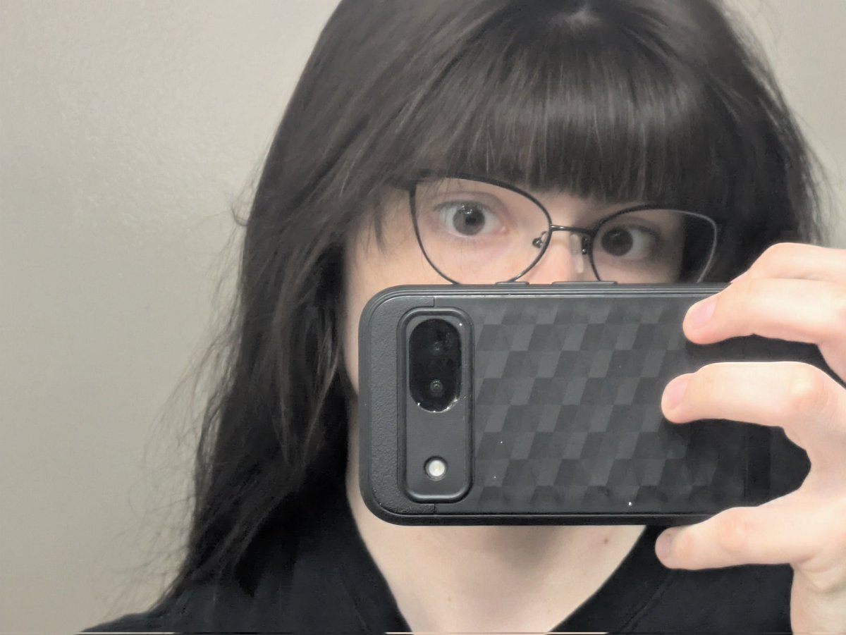 findom4findumbs's tweet photo. Girl who isn't thinking about how to cook and eat you https://t.co/rrujNlg1nb